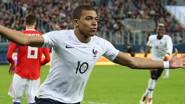 Narasta konflikt w zespole Królewskich. Szatnia traci cierpliwość do Mbappe!
