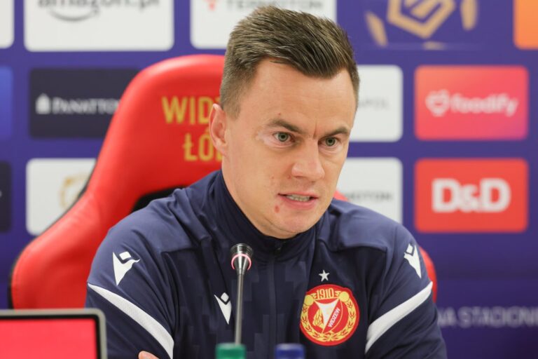 Mateusz Stolarski nowym trenerem Widzewa Łódź.