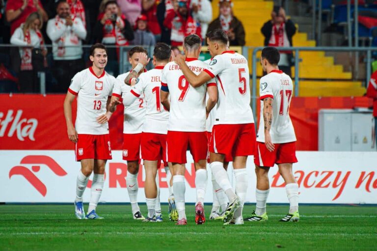 Mecz Szwecja – Polska: zapowiedź starcia w Lidze Narodów UEFA. Gdzie oglądać dzisiaj Biało-Czerwonych?